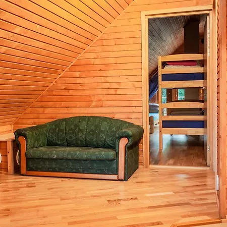 بيت للعطل Metsjaerve Puhkemaja Puskaru