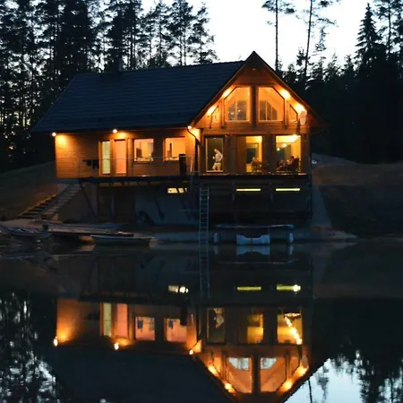 Metsjaerve Puhkemaja * Puskaru